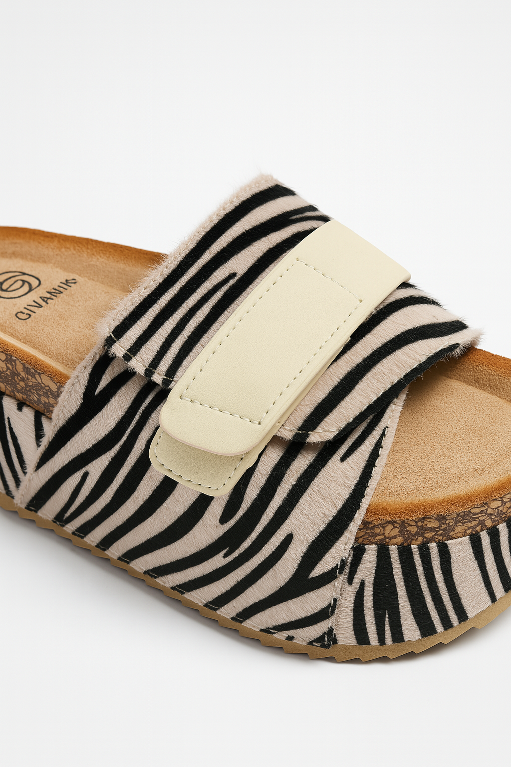 Sandália Vyamy Zebra
