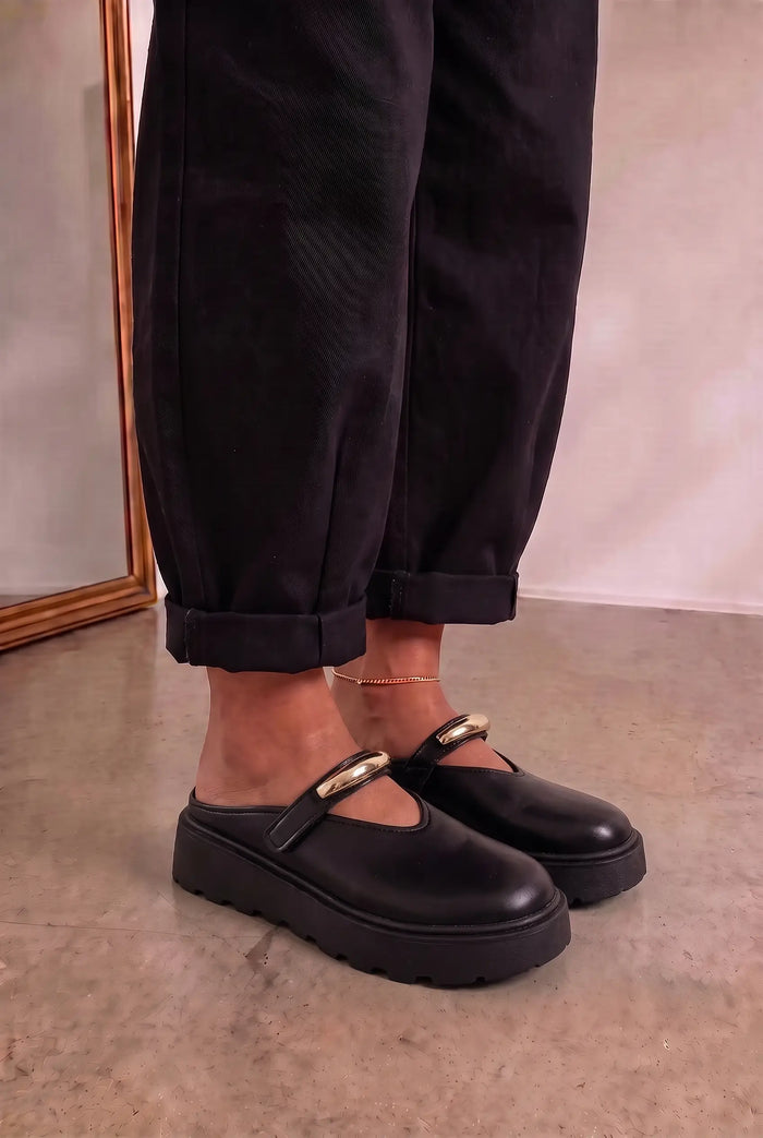 Chunky Platform Mary Jane – Gold Detail