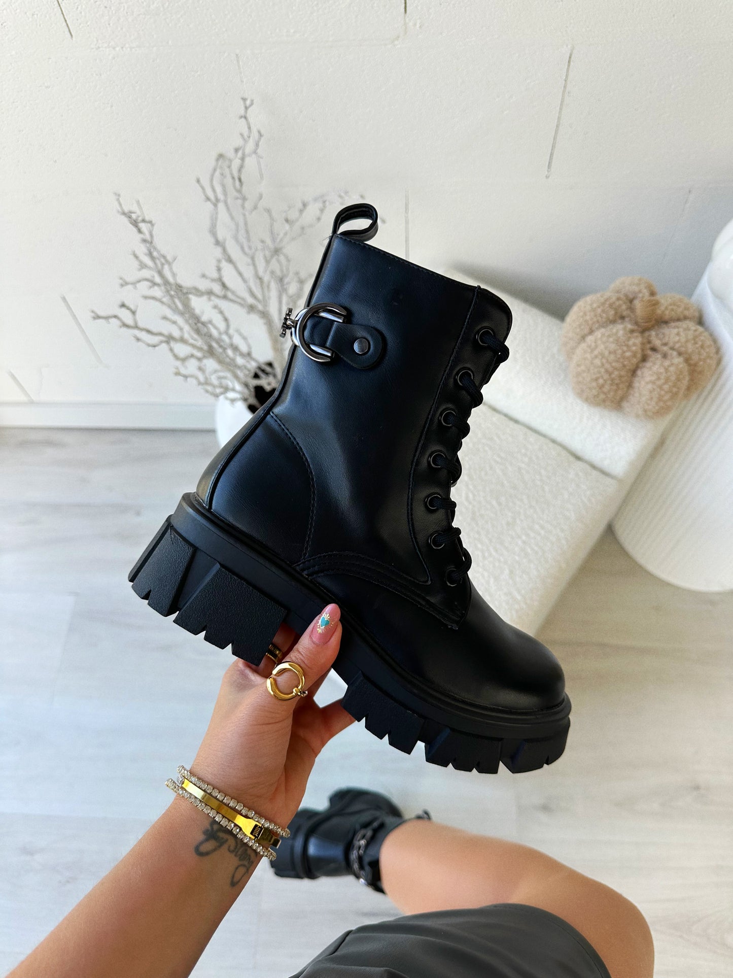 Bota Bellya