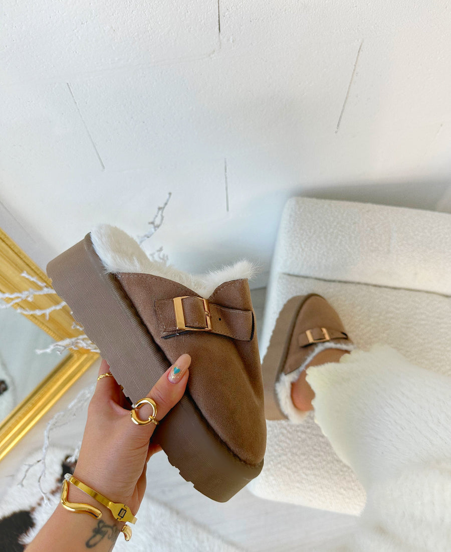 cómoda lexa