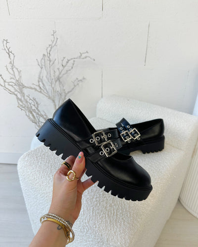 zapato de acebo
