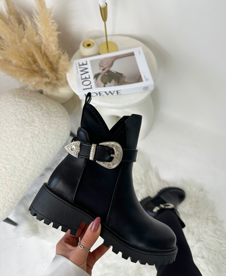 Bota Paris