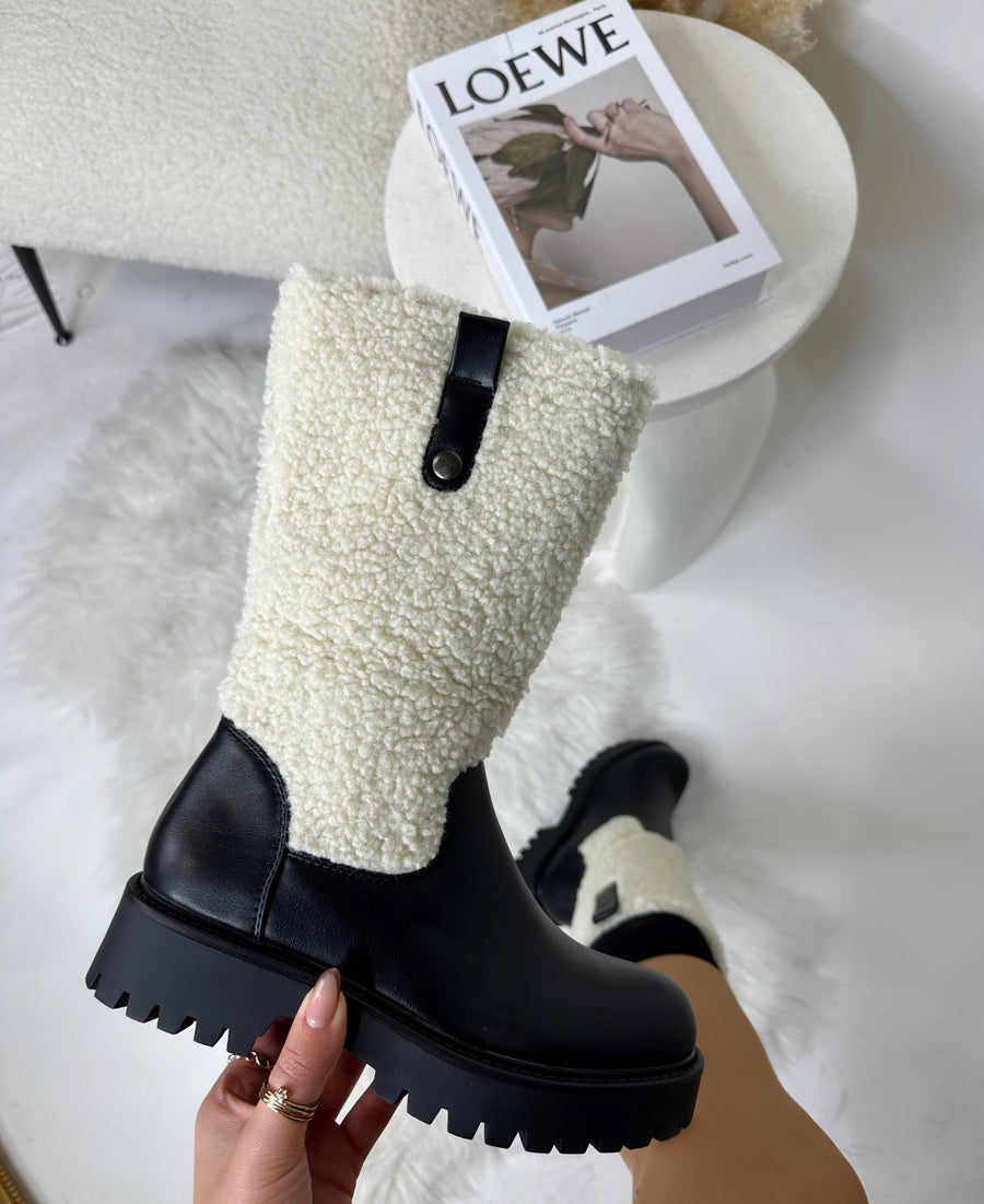 Bota Evany Negra