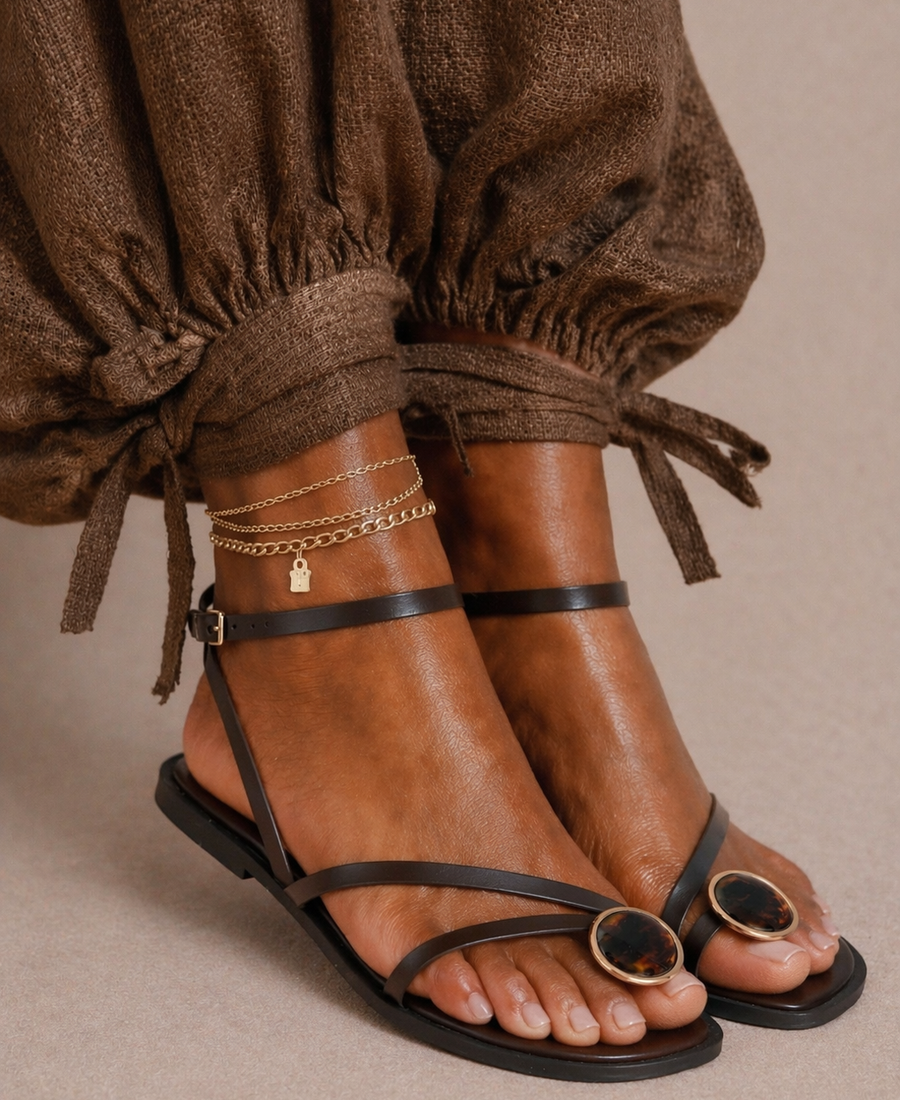 Amber Flat Sandal – Black