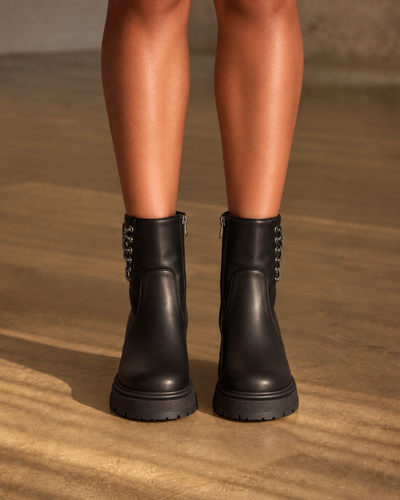 Biany Boot Black