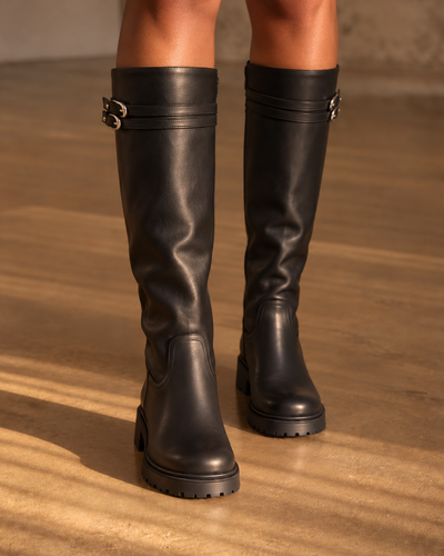 Bota Chunckya Black