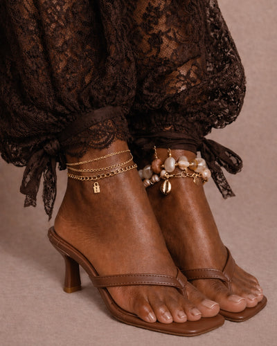 Sculpted Heel Mule Sandal – Brown