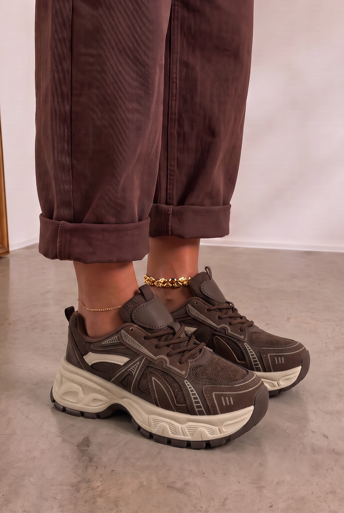 Mocha Runner Sneakers