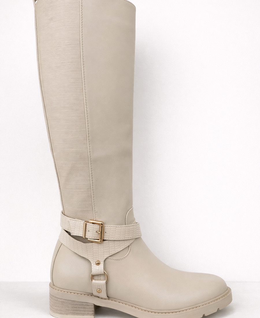 Bota Lucya