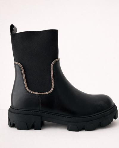 Bota Arrya