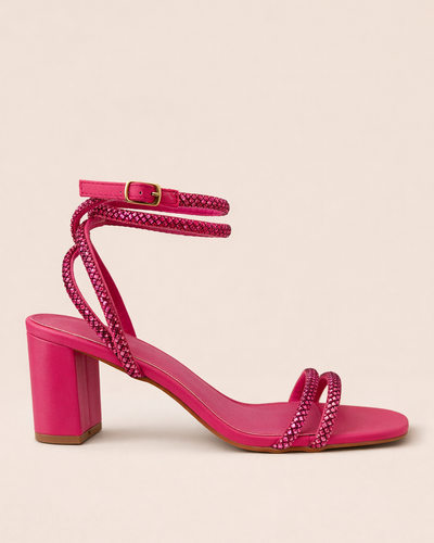 Sandalia Fucsia con Cristales Envolventes