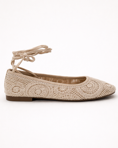 Ballerina Lace Romance