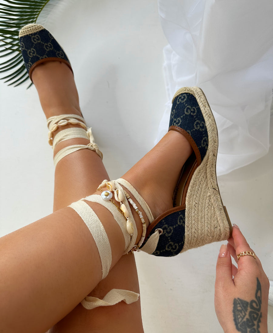 sandalias karina