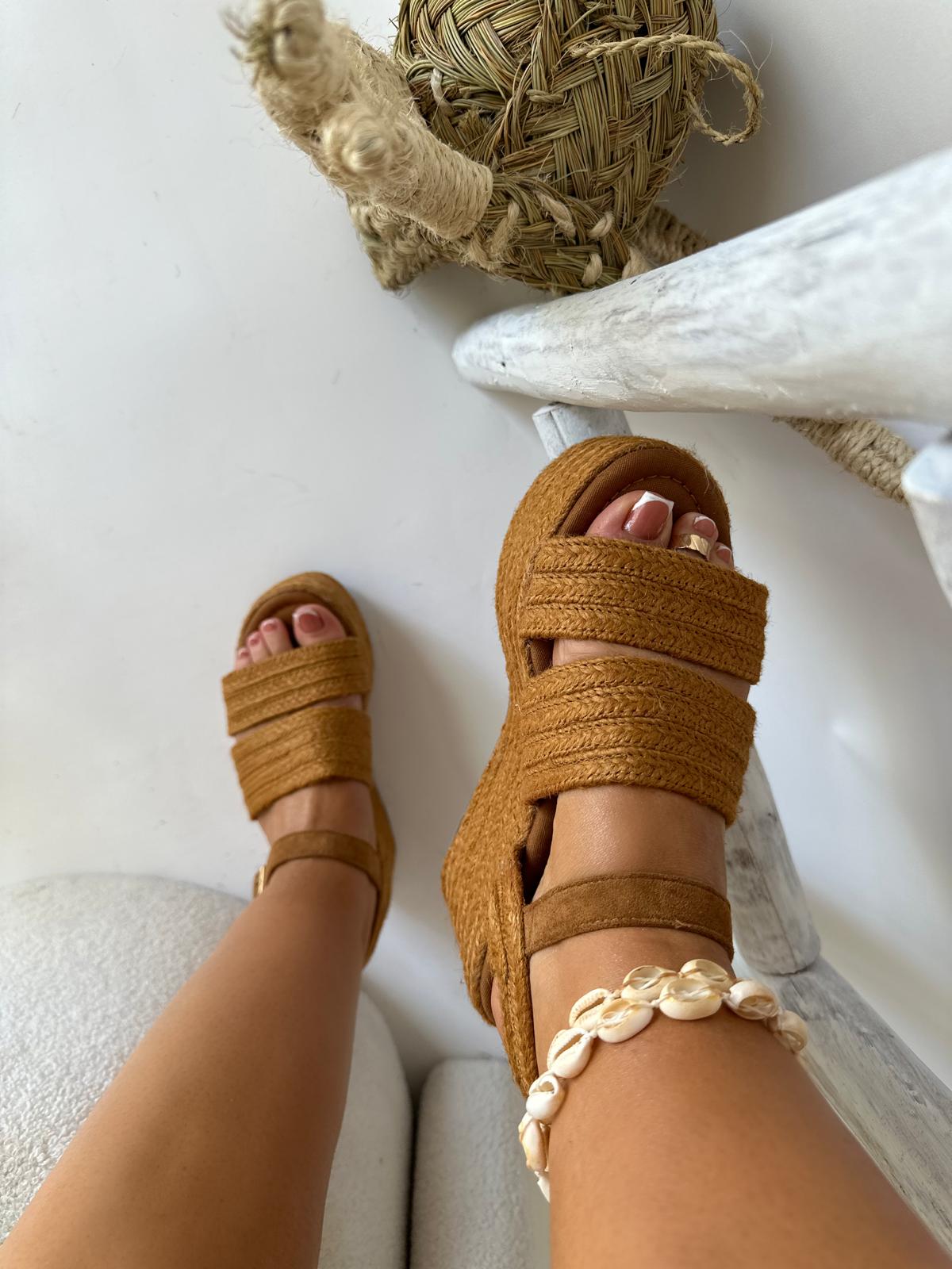 Sandália Bruna Camel