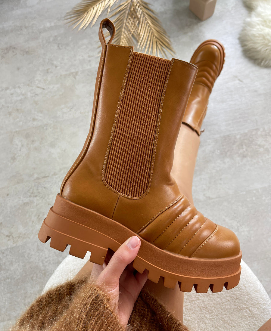 Botim Eva Camel