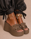 Mule Plataforma Boho Fringe – Camel