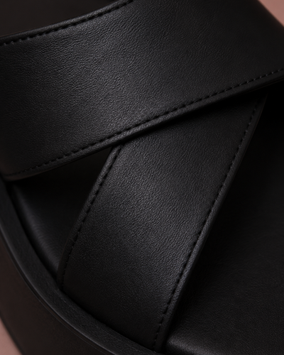 Eclipse Black Wedge