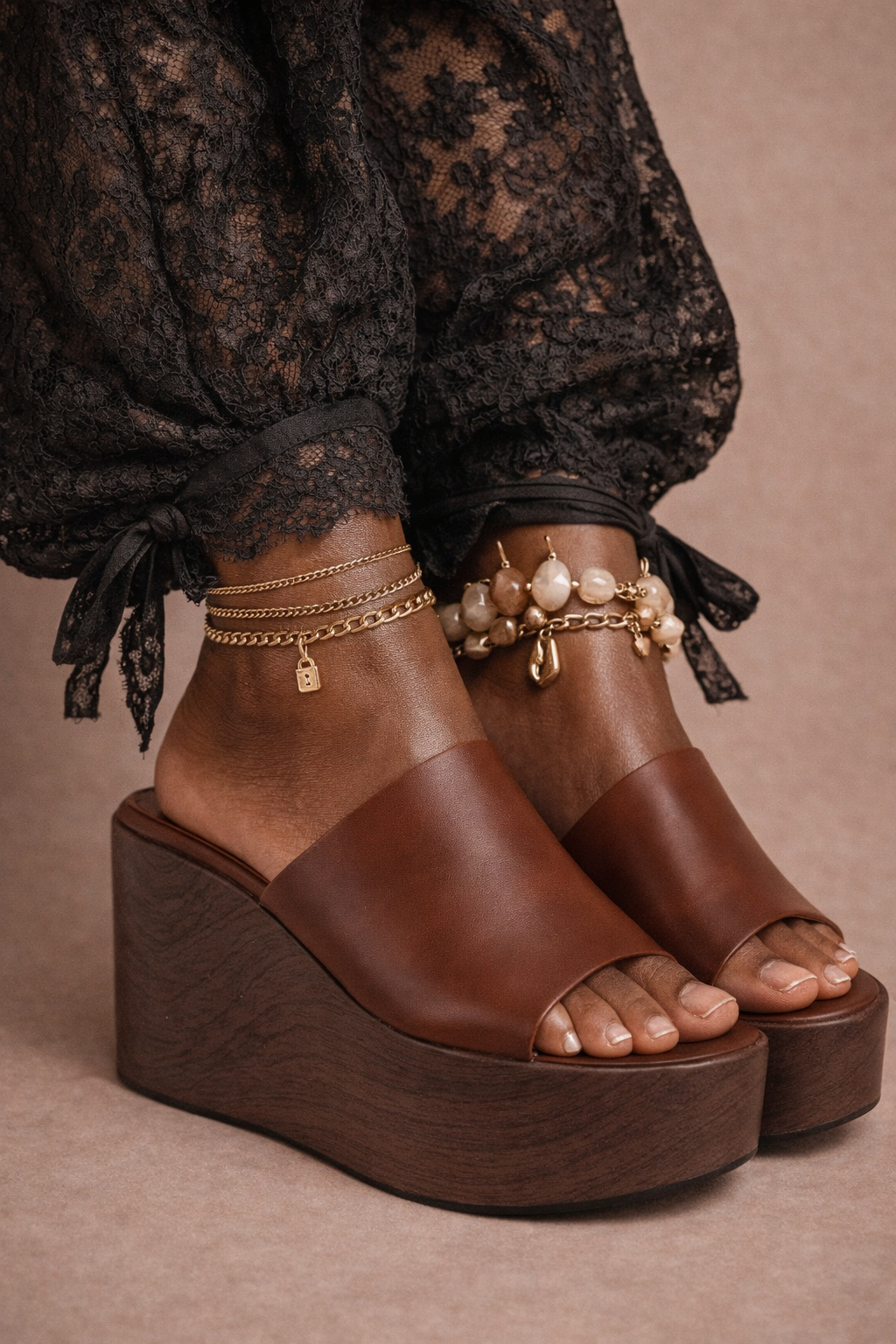 Sculpt Wedge Sandal – Chestnut