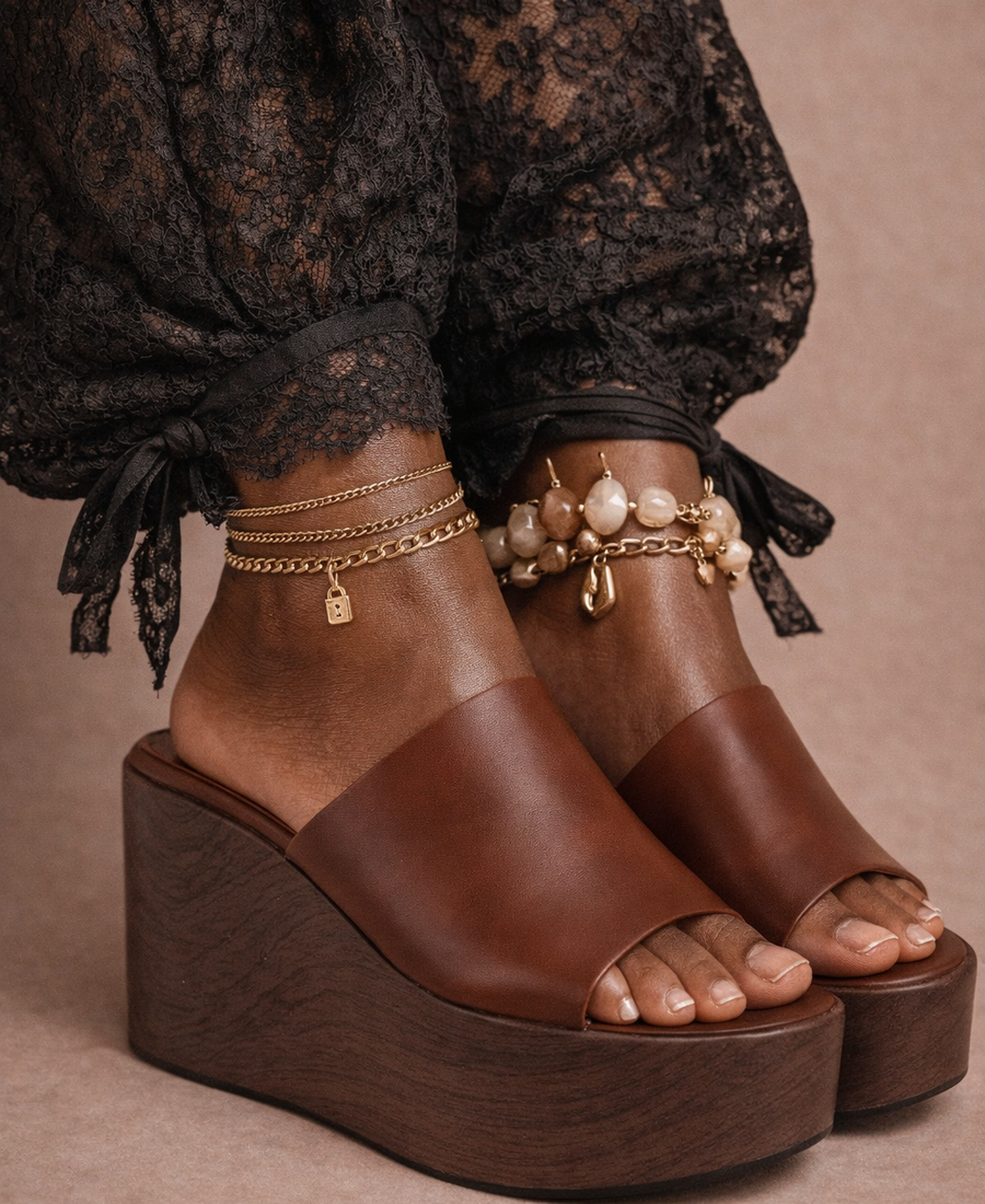 Sculpt Wedge Sandal – Chestnut