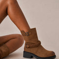 Botas