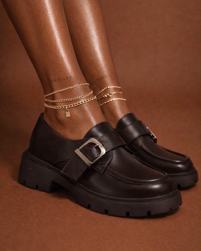 Sapato Castanho Buckle