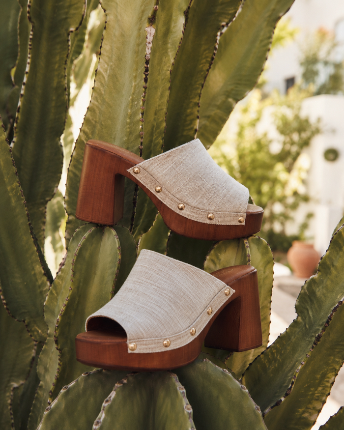 Linen Wood Block Mule