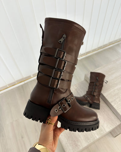 Bota Dayn