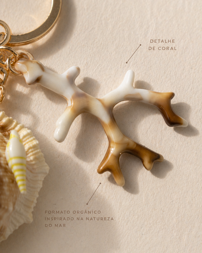 Amora Coral Keychain — Edição Natural