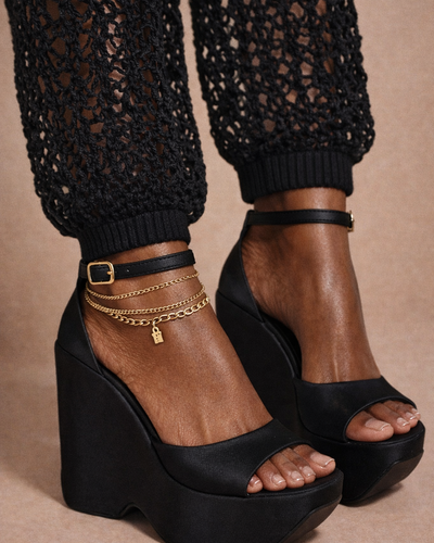 Amora Shoes — Sandália Ébano Sculpt