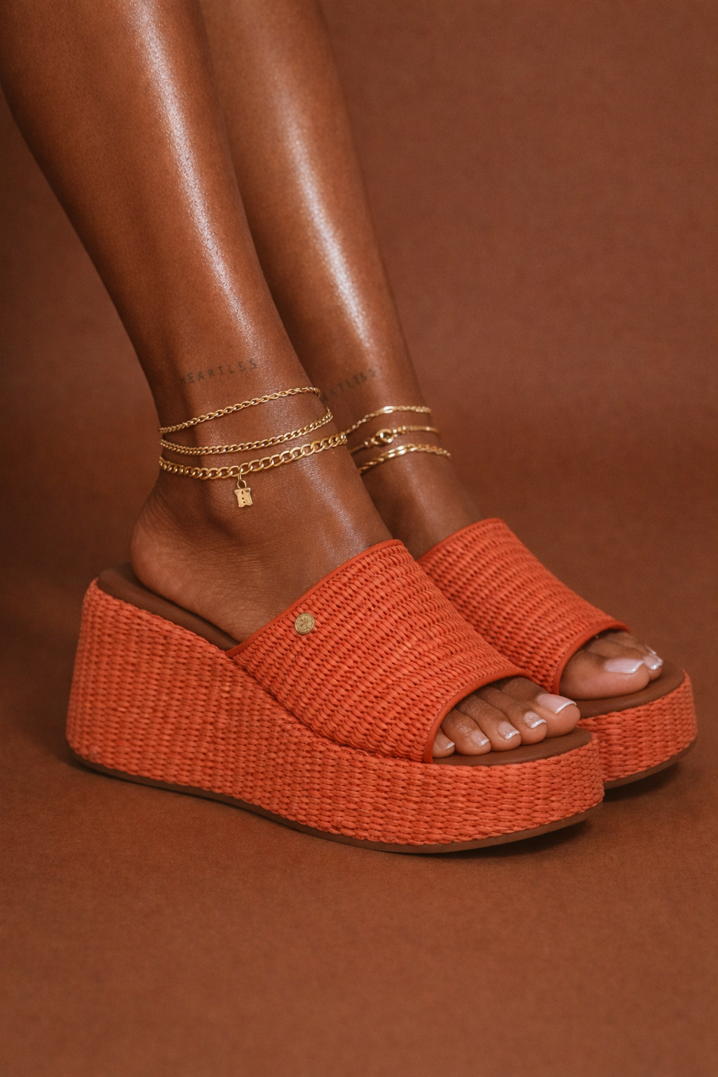 Sunset Raffia Wedge Mule – Burnt Orange