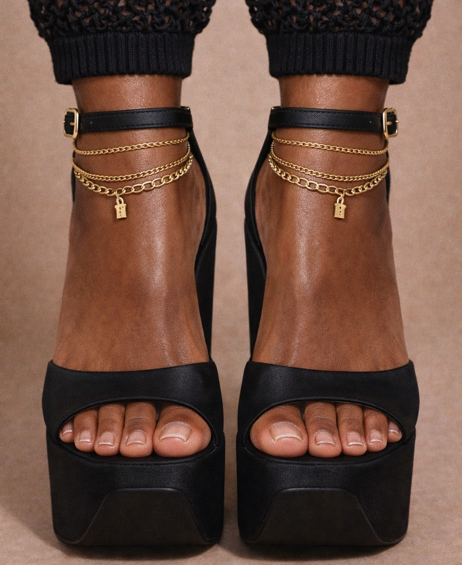 Amora Shoes — Sandália Ébano Sculpt