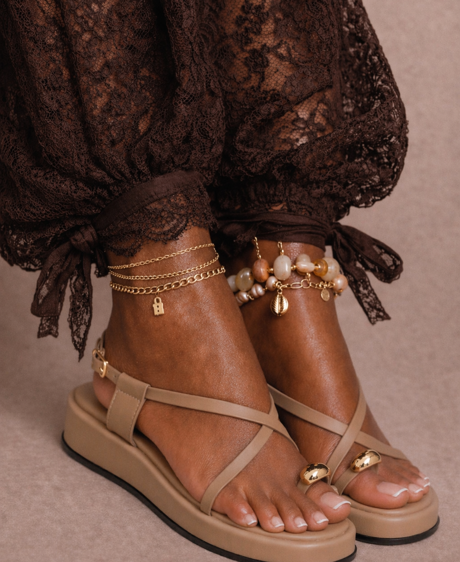 Golden Touch Platform Sandal – Nude