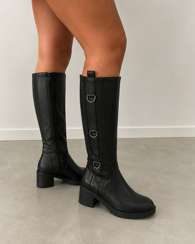 Bota Madison Preta