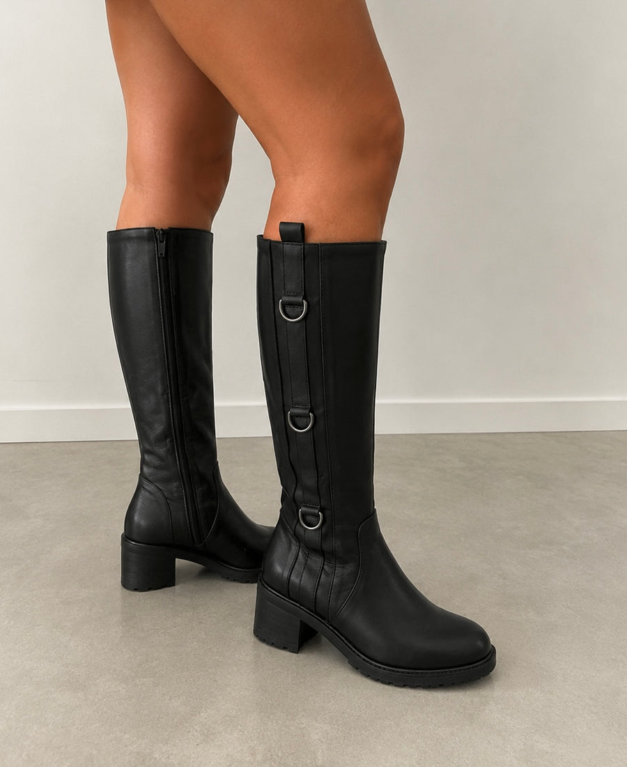 Bota Madison Preta