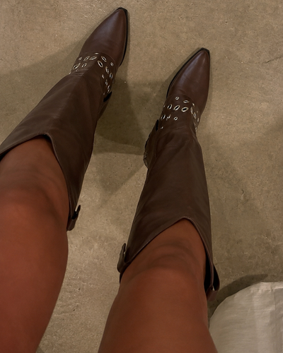 Bota Western Dakota Castanha