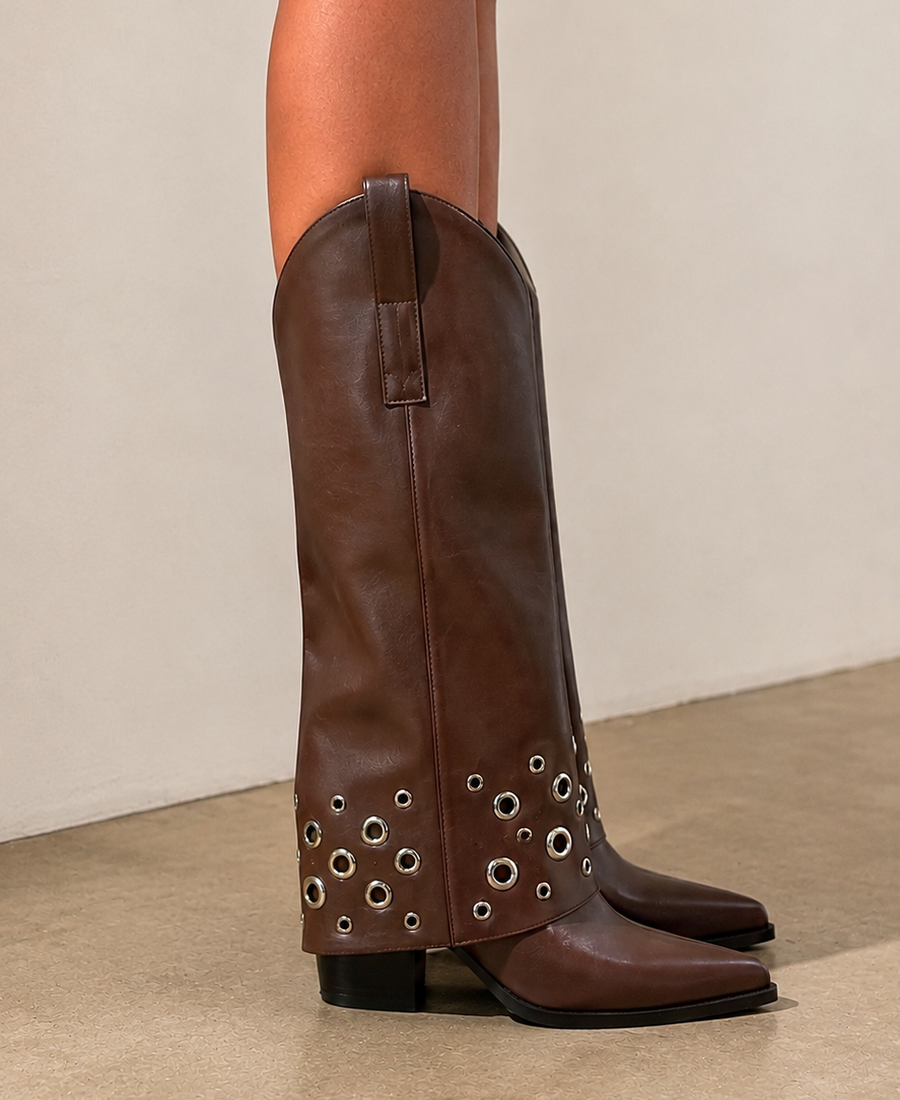 Bota Western Dakota Castanha