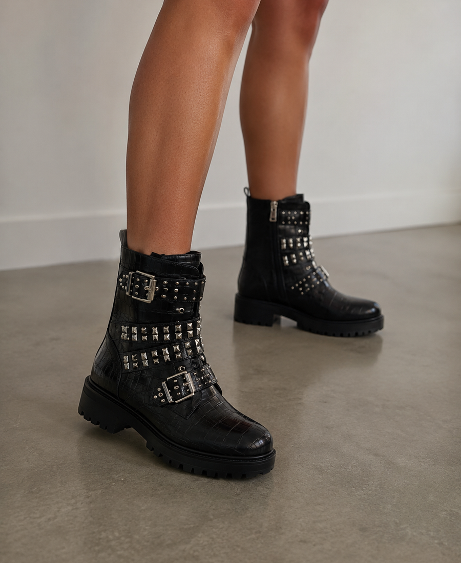 Botins Raven Studs