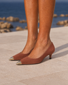 Décolleté Aurora con punta dorata