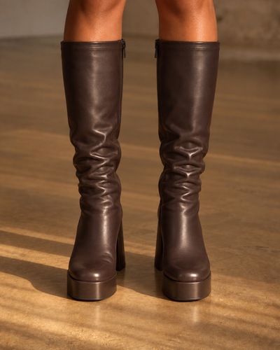 Bota Capri Castanha