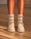 Bottines à boucle en cristal beiges