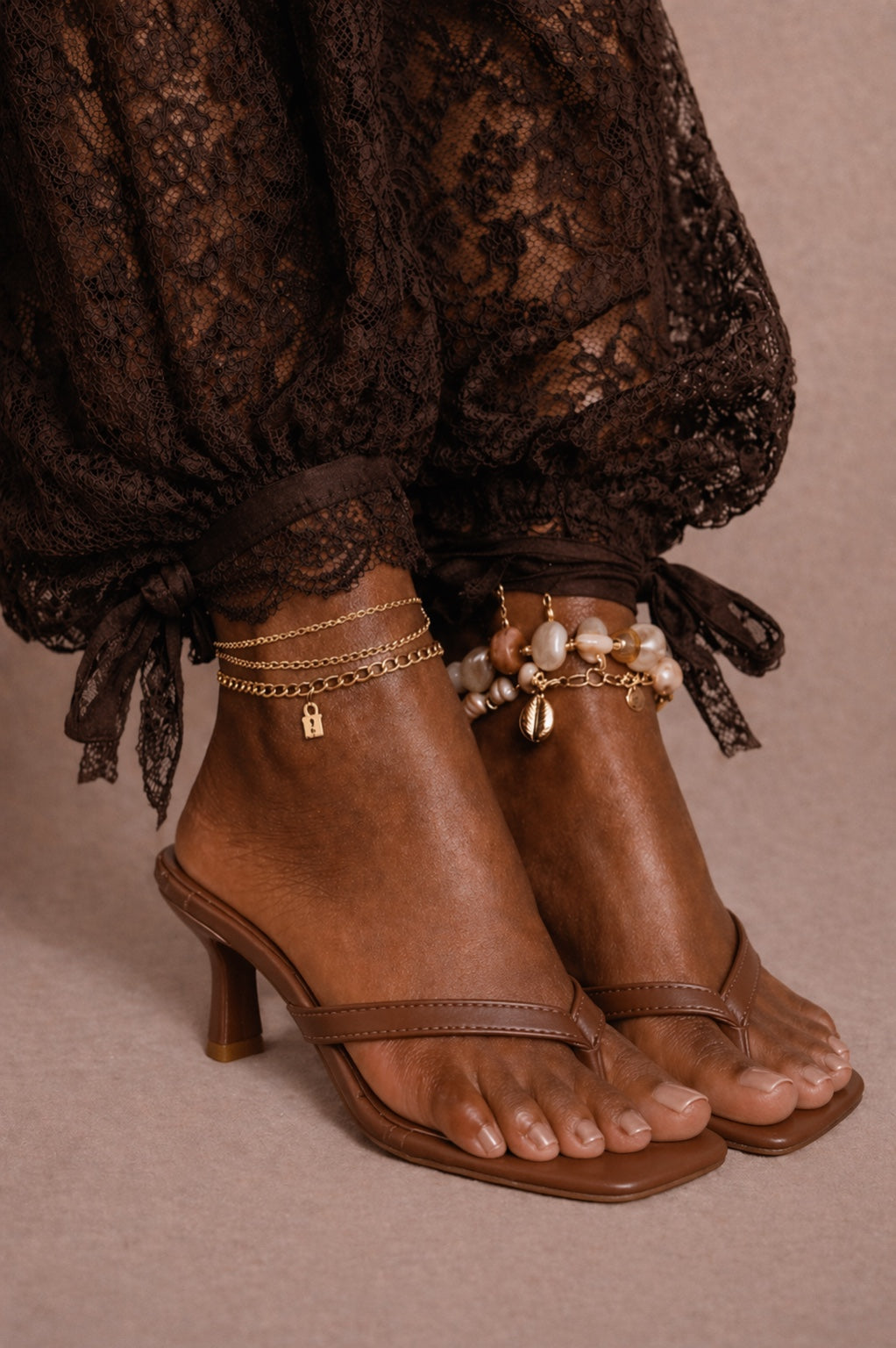 Sculpted Heel Mule Sandal – Brown