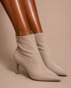 Bota Ankle Camurça Nude Stiletto Elegance