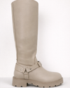 Bota desnuda prianky