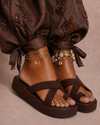 Brown Essence Platform