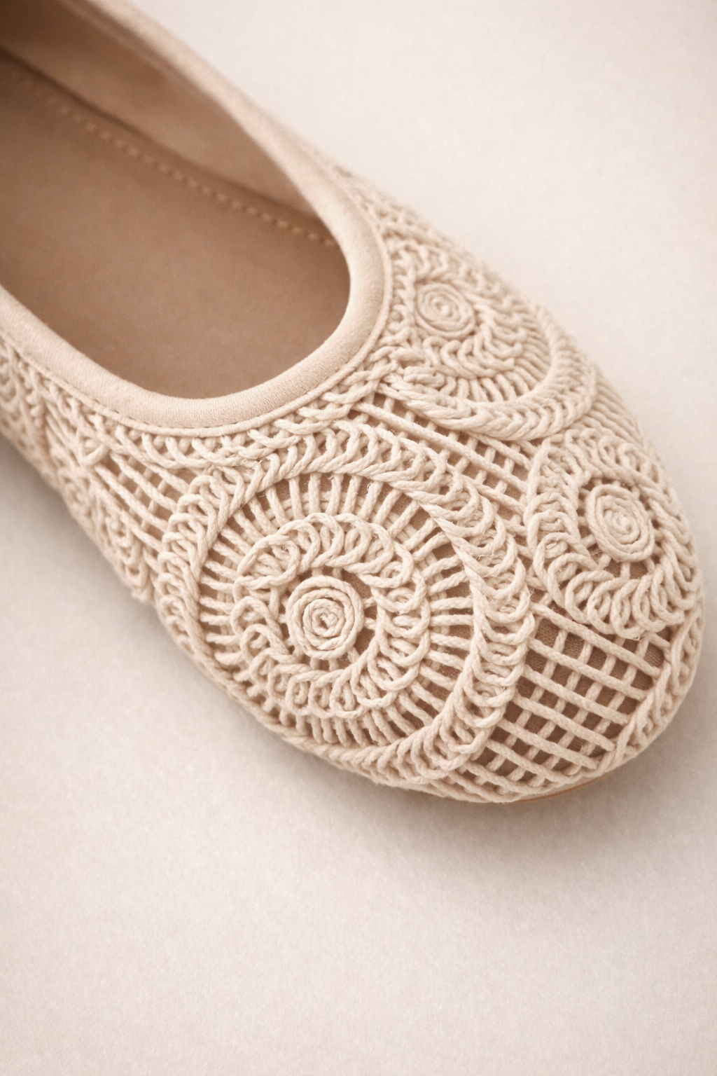 Ballerina Lace Romance