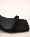 Sandalia Noir Icon Heels
