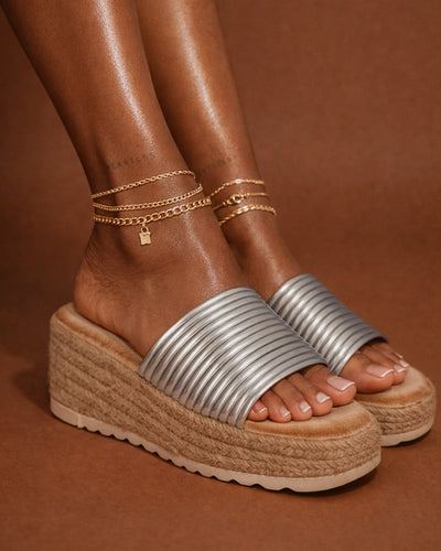 Metallic Ribbed Platform Mule – Silver Espadrille