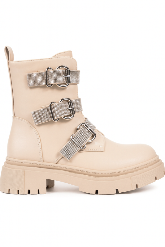 Bota Aldya Nude
