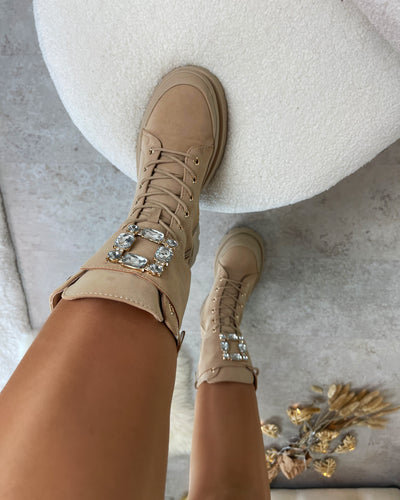 botas priscila