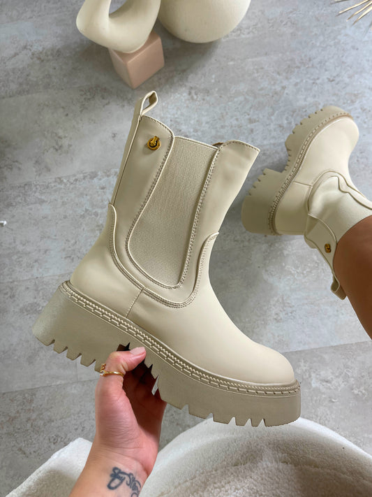Bottes Lavin Nude